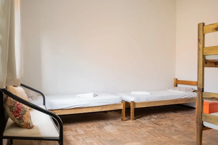 Hostel Segz