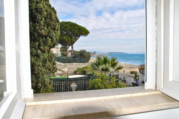 Edy sea View Holiday Apartment