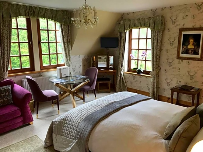 Double Suite