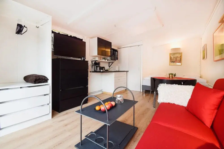 Apartment M13