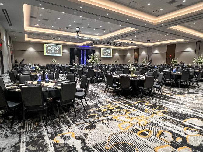 Crowne Plaza Kearney photo 36