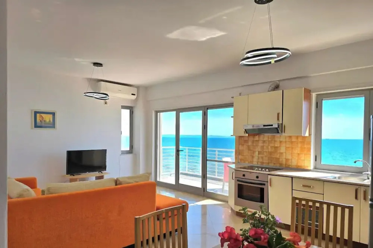 Dream View Apartment Durres 090