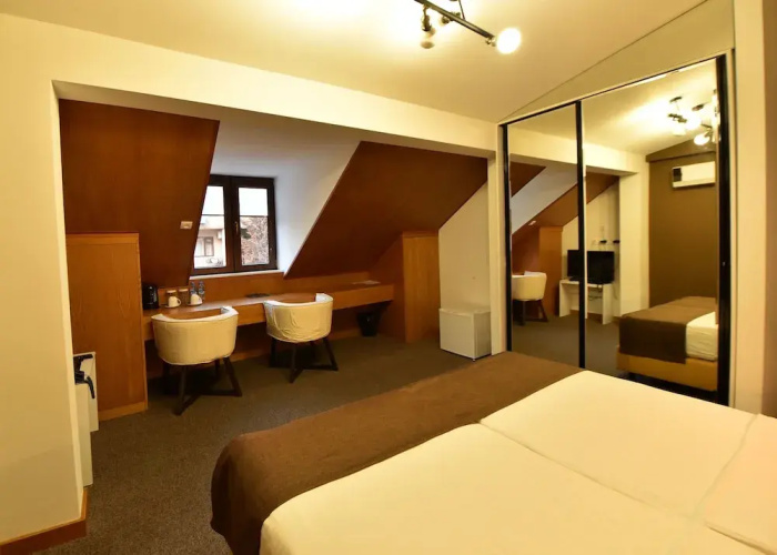KS Hotel