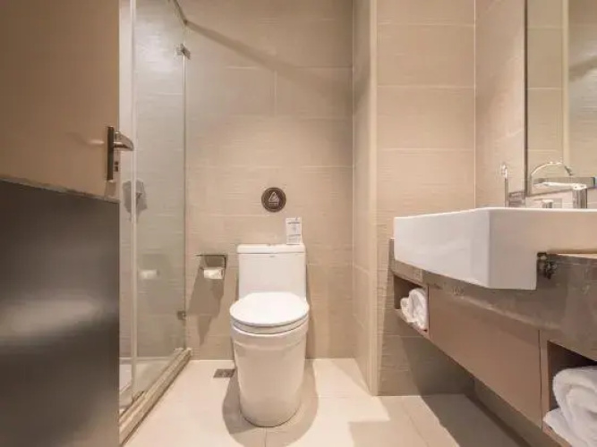Home Inn Plus (Harbin Central Street)