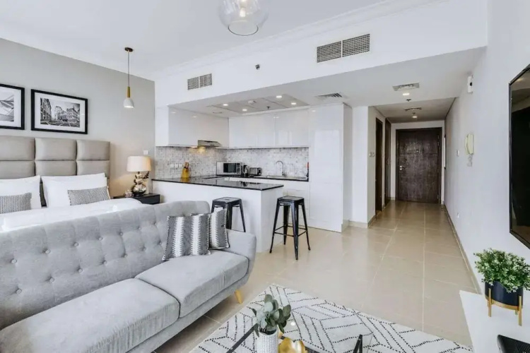 Luxurious Downtown Apartment by Burj Khalifa