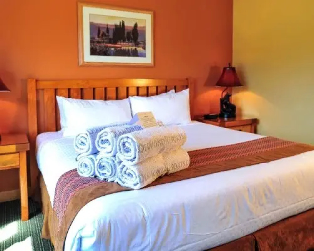 Cedar Breaks Lodge - 3 Nights, Brian Head, USA