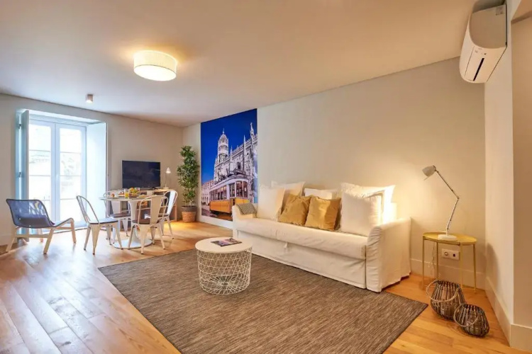 Modern Apartment Bica dos Olhos