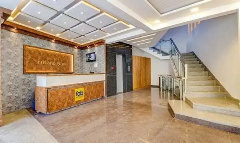 Las Naciones Suites & Towers