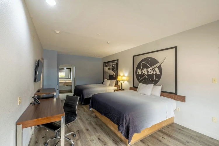 2 Bedrooms Deluxe Double room