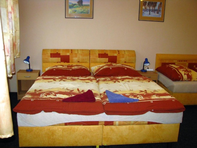 Standard Quadruple room