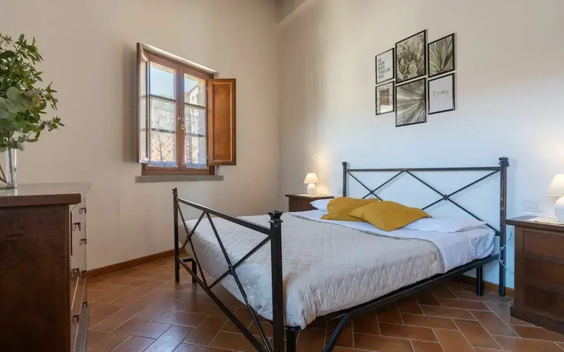 Gaiole Apartment