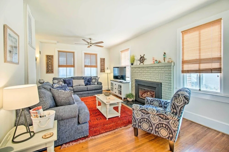 3 Bedrooms Cottage