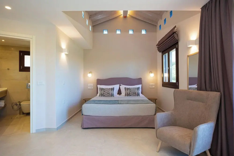Vardina Villa