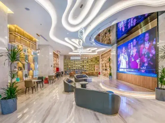 Atour Hotel