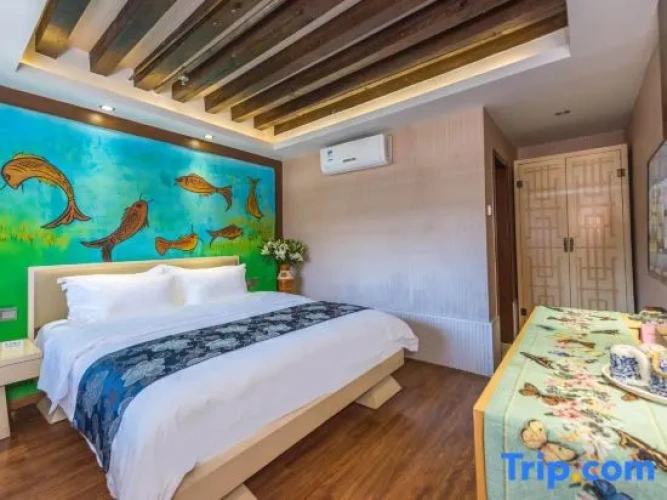 Standard Sextuple room with garden view