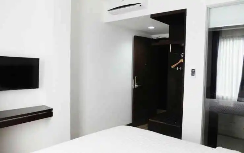 Austine Hotel