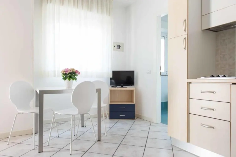 1 Bedroom Apartment