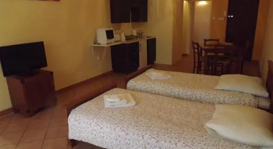 Night Life Rooms