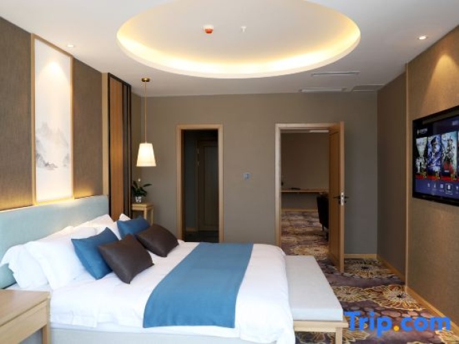 Premier Suite