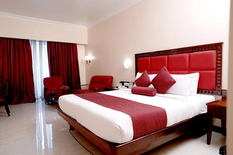Joys Palace