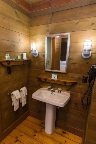Drummond Island Resort