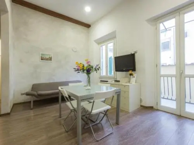Pitti Two Bedroom Apartment