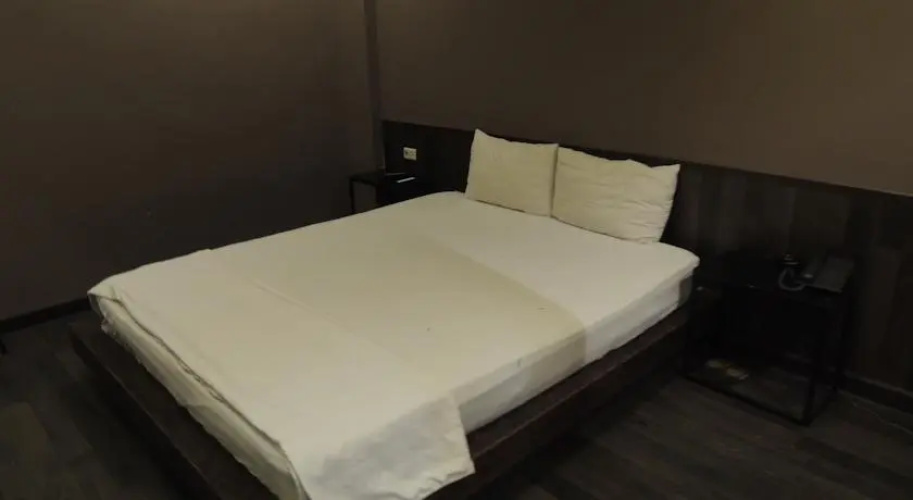 Nhat Loc Hotel