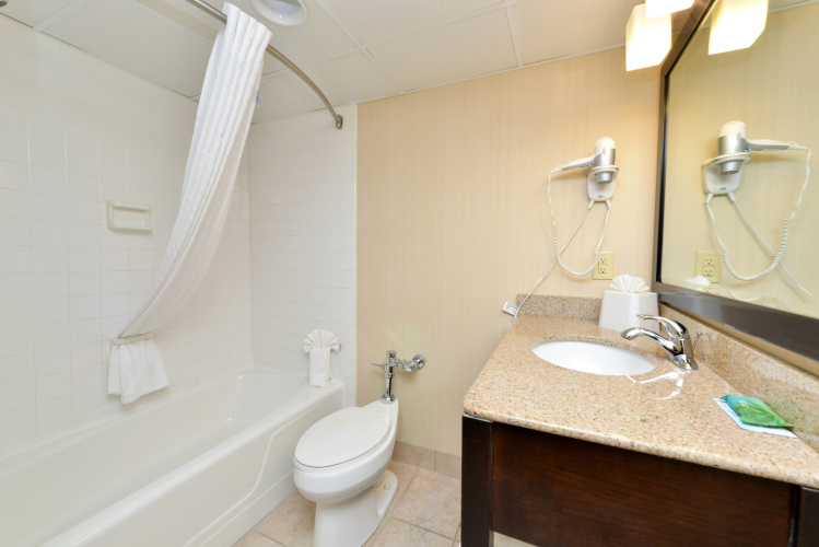 The Hawthorne Inn & Conference Center photo 10