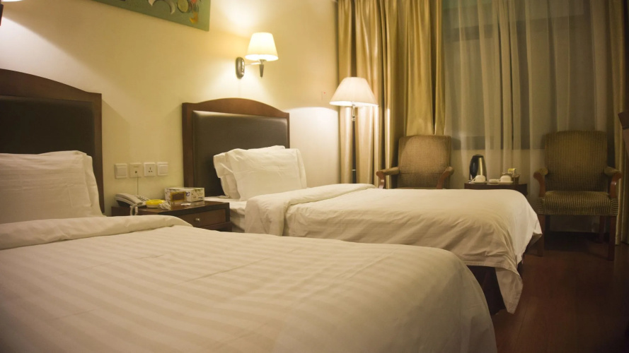 GS Plaza Hotel