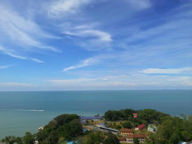 2 Bedrooms Apartment with sea view