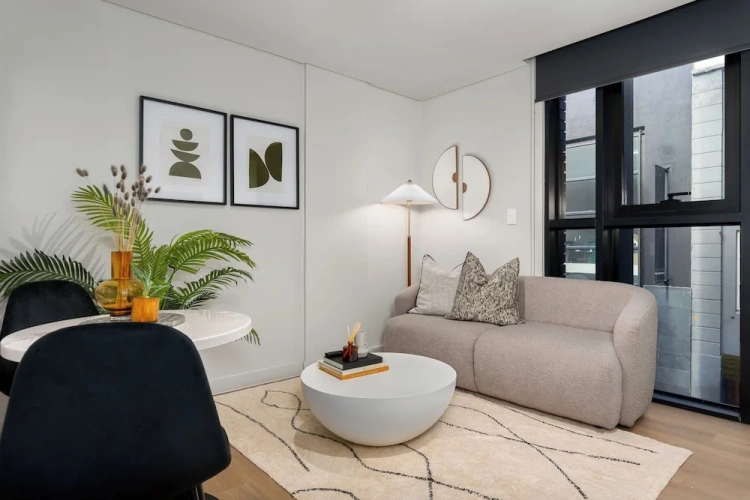 Apartment with balcony