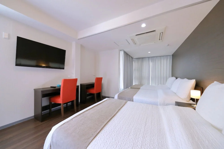 Anest Nipponbashi-HigashiOver view