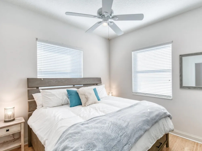 Johnson Beach Way - 4 Br Home