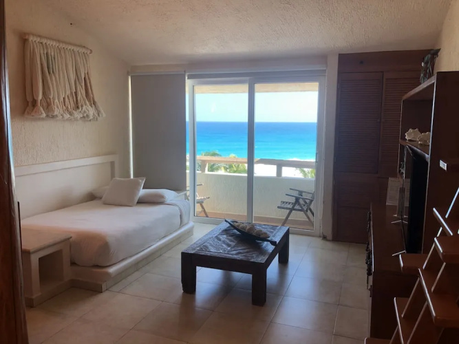 Rodero by Solymar Beachfront Condos in Hotel Zone