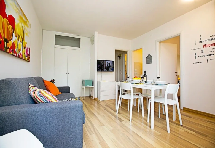 1 Bedroom Family Apartment with lake view
