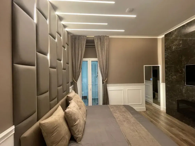 Lary's Rooms