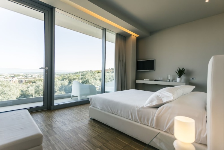 Superior Double room with balcony and with sea view