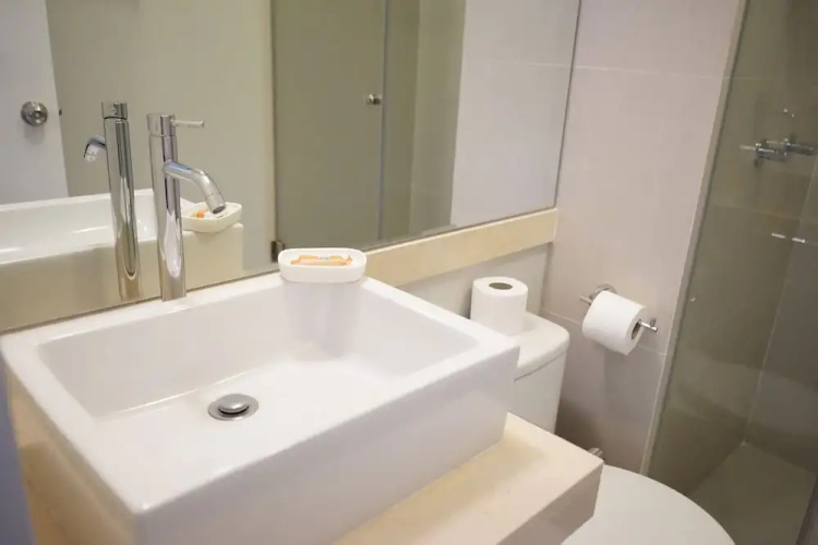 Miraflores Luxury Apartments - Shell