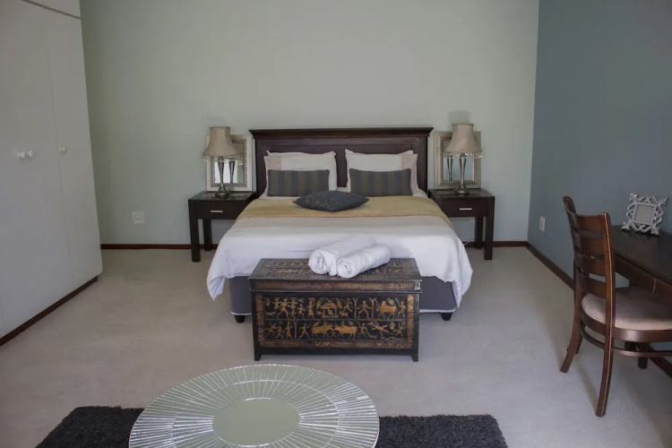 Ravinala Guest House