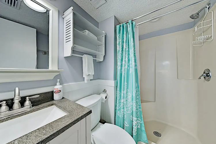 1005wate 3 Bedroom Condo
