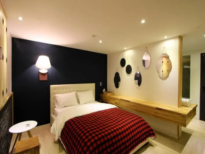 25 Hours Hotel