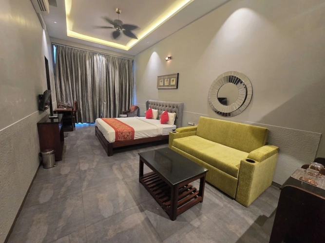 Standard Family room