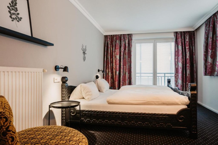 Standard Triple room with balcony
