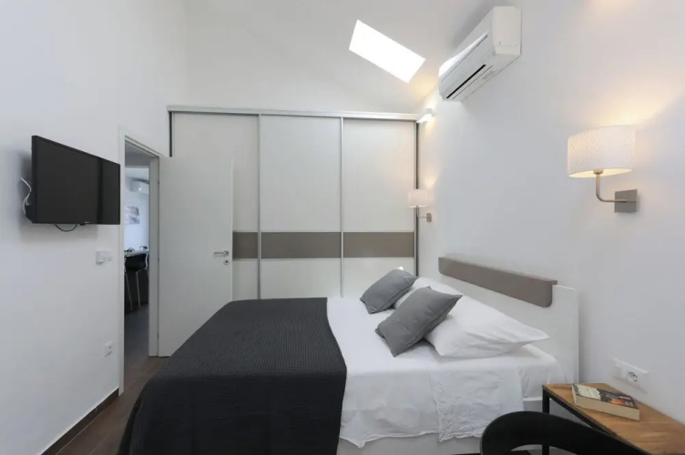 Apartment M&J