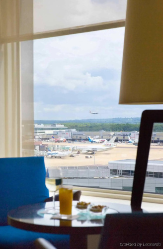 Sofitel London Gatwick photo 9