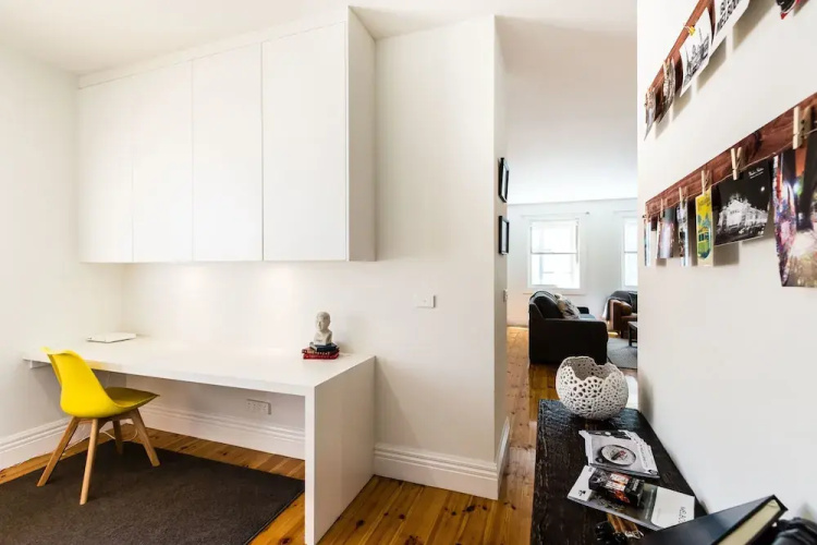 AERIN, 2BDR Melbourne Apartment