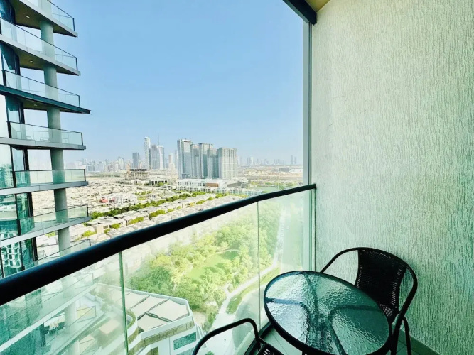 Venduras - Elegant 2BR in Sobha Waves