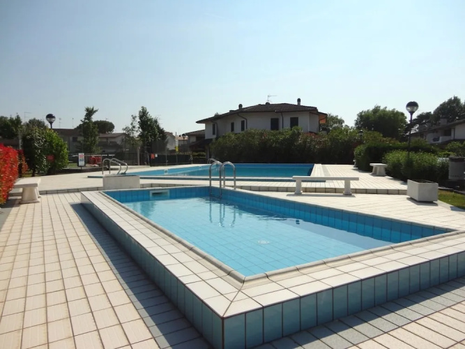 Lovely Villa With Private Garden