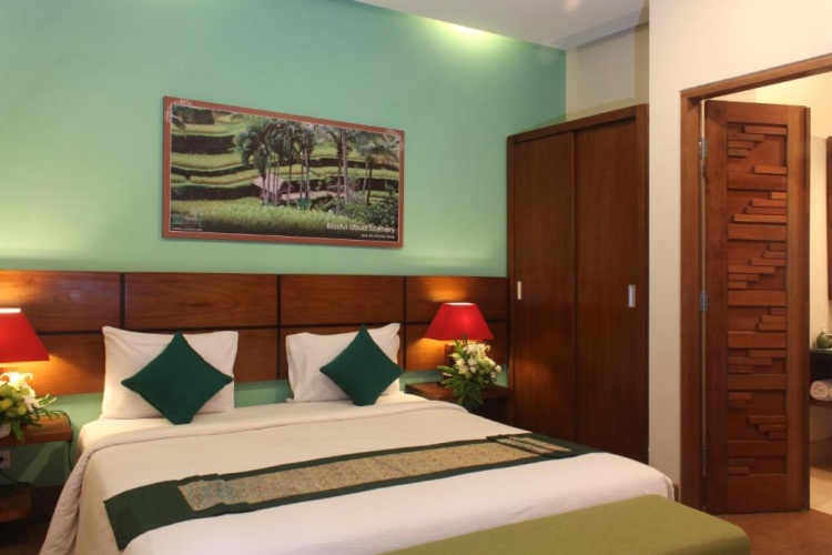 1 Bedroom Double Apartment with garden view