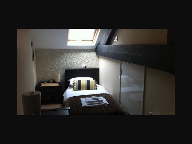 Standard Single room